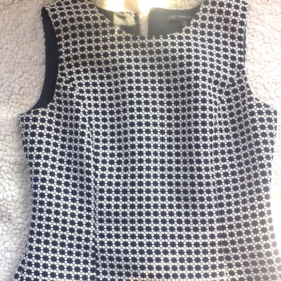 Brooks Brothers Dresses & Skirts - Brooks Brothers Navy Print Sheath Dress Size 6
